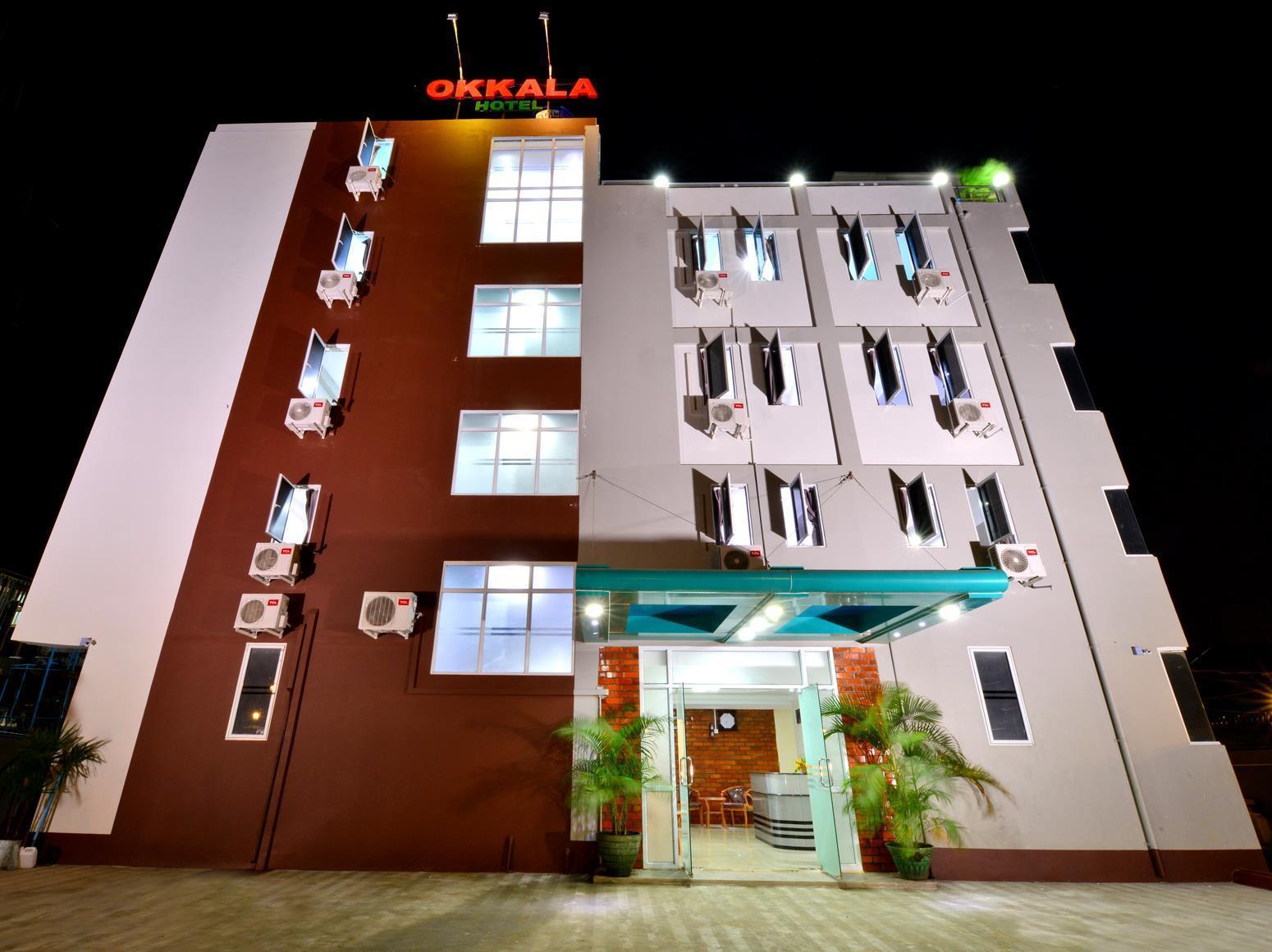 Okkala Hotel Yangon Esterno foto